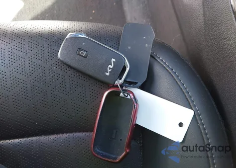 2023 Kia Sorento Sx z USA, uszkodzony, nr VIN 5XYRK4LF4PG221808